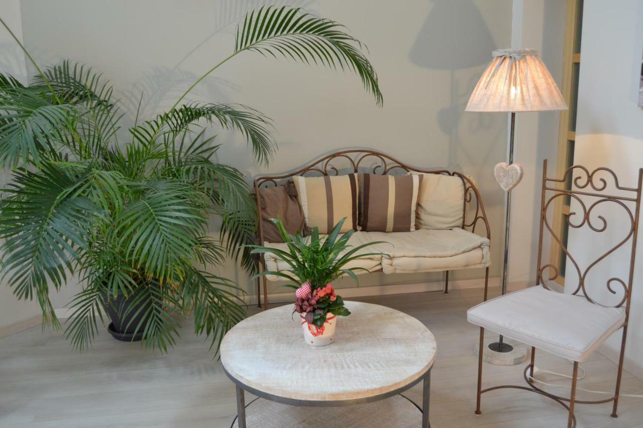 Le Logis De Saint-Martin Bed and Breakfast Haute-Goulaine Εξωτερικό φωτογραφία