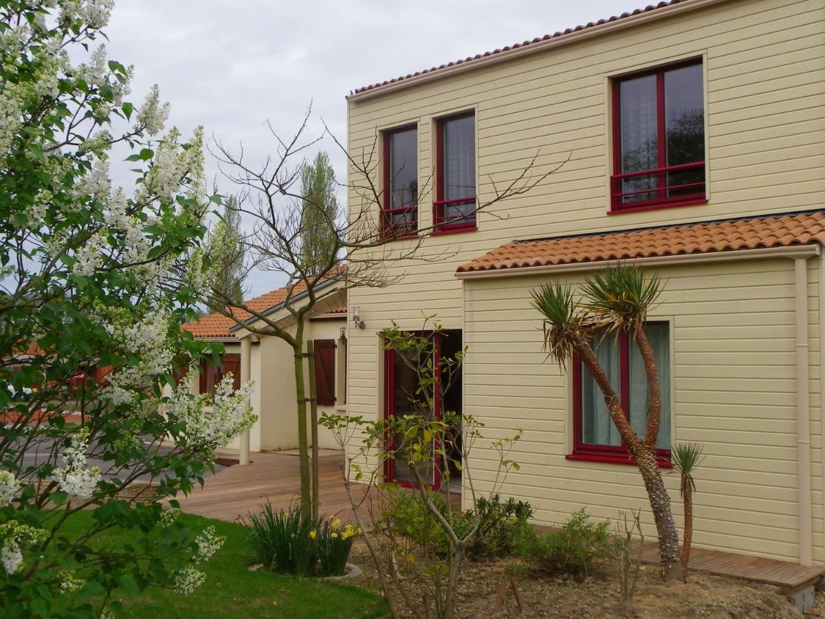Le Logis De Saint-Martin Bed and Breakfast Haute-Goulaine Εξωτερικό φωτογραφία